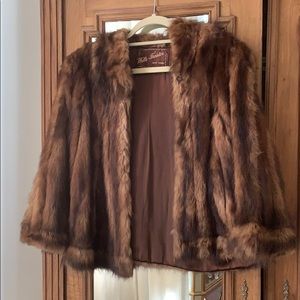 Vintage Fur Cape from New York - so chic!